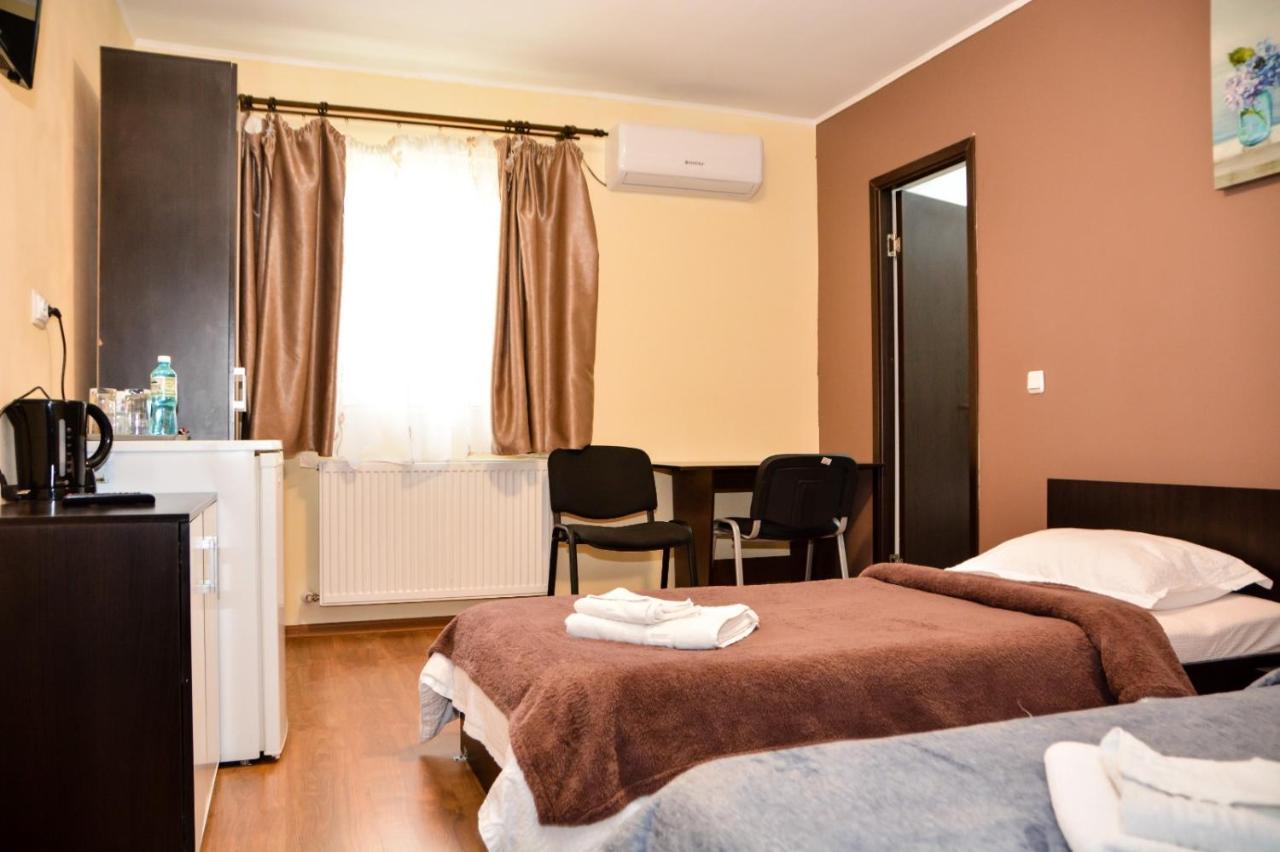 Buget B&B Fokszany Zewnętrze zdjęcie